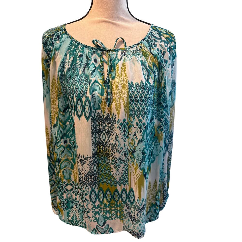 ⭐️ Women’s Jones New York Lightweight Top with keyhole Size Large Boho Office